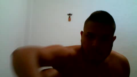 Snapshot of alexboy022025 chatting on 10-20-25, 10:43 Alexboy022025 online show from 10-20-25, 10:43