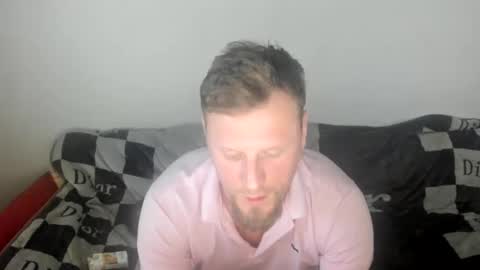 Snapshot of alexboy2022 chatting on 01-06-25, 01:52 onlyfans..alexyno2022 online show from 01-06-25, 01:52