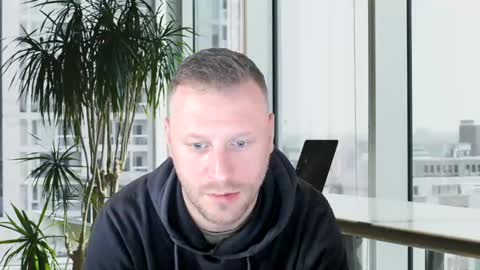 Snapshot of alexboy2022 chatting on 01-25-25, 01:19 onlyfans..alexyno2022 online show from 01-25-25, 01:19