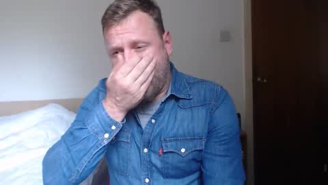 Snapshot of alexboy2022 chatting on 09-10-25, 01:00 onlyfans..alexyno2022 online show from 09-10-25, 01:00