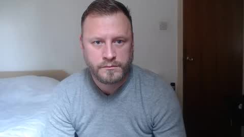 Snapshot of alexboy2022 chatting on 09-11-25, 01:44 onlyfans..alexyno2022 online show from 09-11-25, 01:44