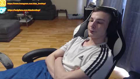 Alex online show from 10-10-25, 02:05