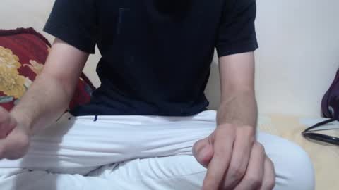 Snapshot of alexdelarge323 chatting on 06-15-26, 02:52 Alex online show from 06-15-26, 02:52