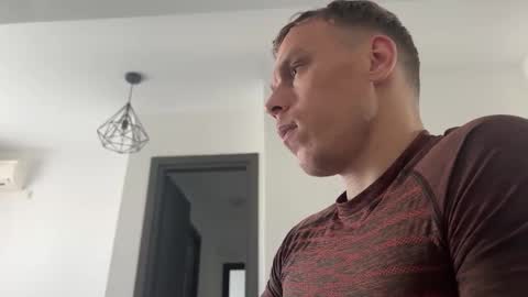 Snapshot of alexfit96 chatting on 10-21-25, 12:50 alexfit96 online show from 10-21-25, 12:50