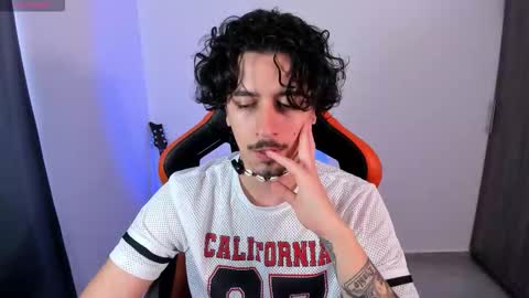 Snapshot of alexfloreszzz chatting on 02-14-26, 05:10 alexfloreszzz online show from 02-14-26, 05:10