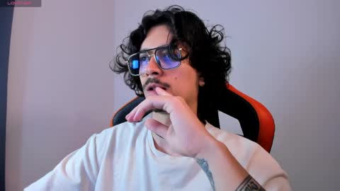 Snapshot of alexfloreszzz chatting on 04-23-26, 03:14 alexfloreszzz online show from 04-23-26, 03:14