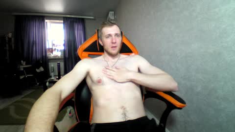 Snapshot of alexfox2018 chatting on 01-08-25, 12:26 Alex online show from 01-08-25, 12:26