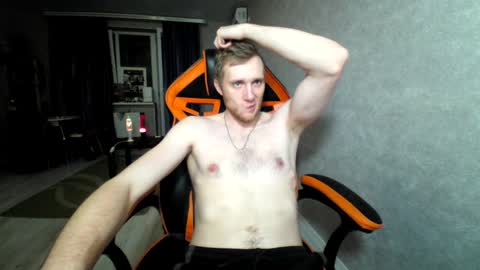 Snapshot of alexfox2018 chatting on 01-22-25, 10:05 Alex online show from 01-22-25, 10:05