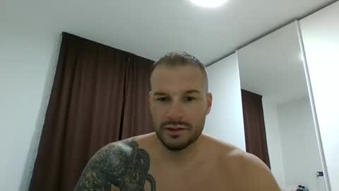 rey ale84 online show from 01-18-25, 01:40