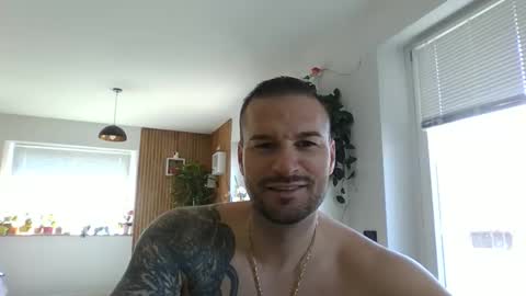 rey ale84 online show from 03-27-26, 11:21