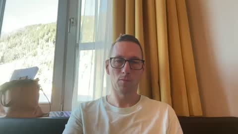 Snapshot of alexhunter4u chatting on 12-27-24, 09:50 alexhunter4u online show from 12-27-24, 09:50