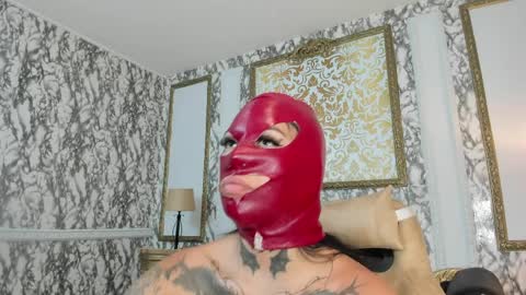 Alexiaa  Online 1430 to 2100 GMT-5 online show from 04-02-26, 07:55