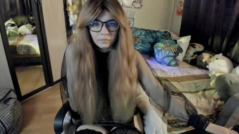 alexiamaiex online show from 04-20-26, 01:08