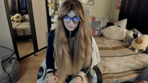 Snapshot of alexiamaiex chatting on 04-25-26, 01:41 alexiamaiex online show from 04-25-26, 01:41