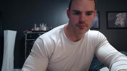 Snapshot of alexiarain chatting on 02-13-26, 03:35 Alex online show from 02-13-26, 03:35