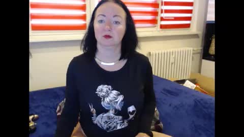 alexie33 online show from 11-26-25, 08:04