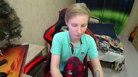 Alexis online show from 12-19-24, 02:56