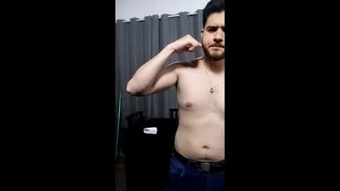 Snapshot of alexisanonimo7 chatting on 01-10-26, 04:36 alexisanonimo7 online show from 01-10-26, 04:36