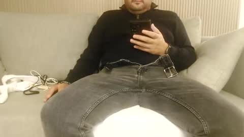 Slave Alex online show from 11-05-25, 06:52