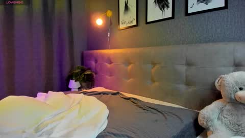 Alexis   Mon Tue Wed Thu Fri 7 GMT 0100am-0700am  online show from 11-03-25, 08:10