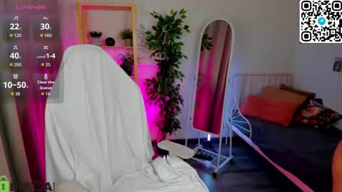 Alexis   Mon Tue Wed Thu Fri 7 GMT 0100am-0700am  online show from 01-11-26, 11:43