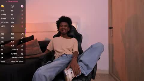 Snapshot of alexjaccob chatting on 11-06-25, 12:50 Alex Jaccob online show from 11-06-25, 12:50