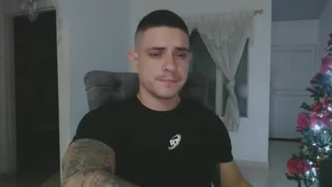 Snapshot of alexmaximuss chatting on 12-30-24, 03:14 Maximuss online show from 12-30-24, 03:14