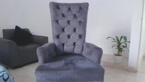 Snapshot of alexmaximuss chatting on 11-30-25, 07:29 Maximuss online show from 11-30-25, 07:29