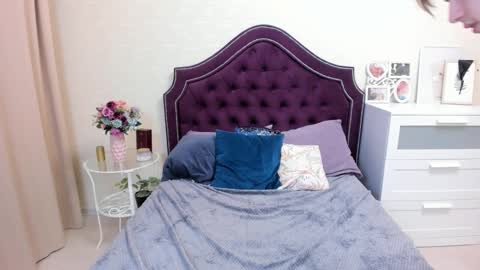 Snapshot of alexs_771 chatting on 03-10-25, 03:30 Dennis online show from 03-10-25, 03:30