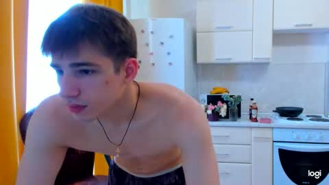 Snapshot of alexs_777 chatting on 05-27-26, 08:11 Dennis online show from 05-27-26, 08:11
