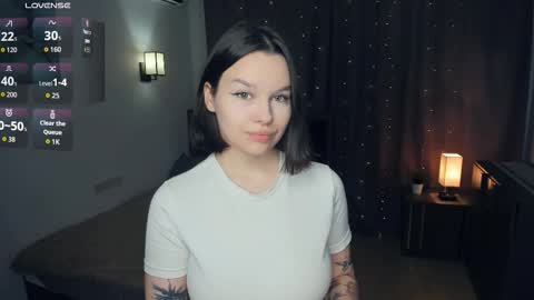 Snapshot of alexstech chatting on 12-01-25, 08:25 Alex online show from 12-01-25, 08:25