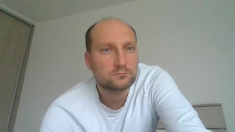 Snapshot of alexswitch8888 chatting on 12-02-25, 08:19 Alex online show from 12-02-25, 08:19