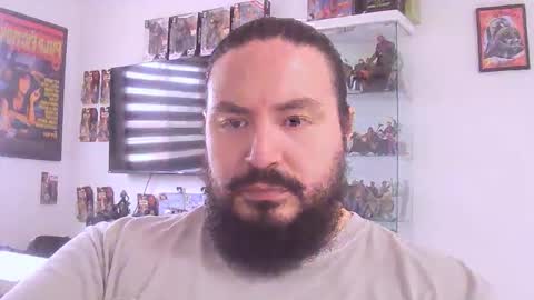 Snapshot of alextambet chatting on 05-15-26, 02:46 alextambet online show from 05-15-26, 02:46
