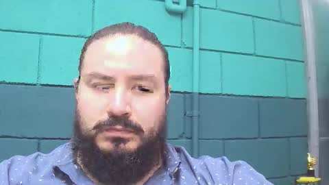 Snapshot of alextambet chatting on 05-18-26, 06:58 alextambet online show from 05-18-26, 06:58