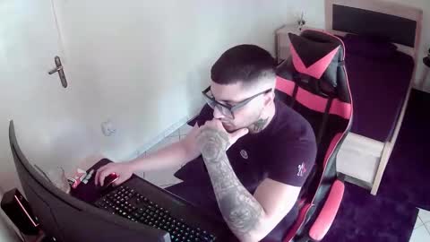 alexthepro00 online show from 02-06-26, 09:12