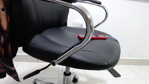 Alex online show from 02-16-25, 01:03