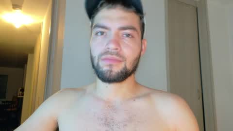 Snapshot of alextwunkk chatting on 05-16-26, 04:31 Alex online show from 05-16-26, 04:31