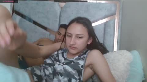 alex y luisa online show from 02-10-25, 05:19