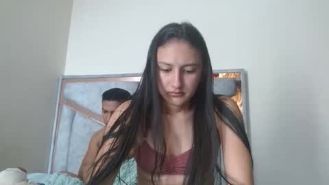 alex y luisa online show from 02-06-26, 03:59