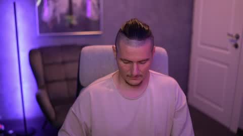 Alex online show from 06-09-26, 04:07