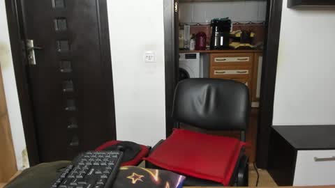 Snapshot of alexwithers1 chatting on 12-30-24, 02:53 call me ALEXANDER THE GREAT online show from 12-30-24, 02:53