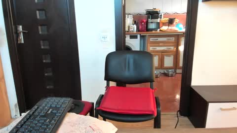 Snapshot of alexwithers1 chatting on 02-07-25, 01:01 call me ALEXANDER THE GREAT online show from 02-07-25, 01:01