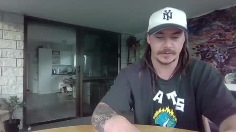 Alex online show from 04-20-26, 04:26