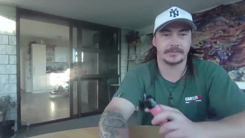 Alex online show from 04-24-26, 04:37