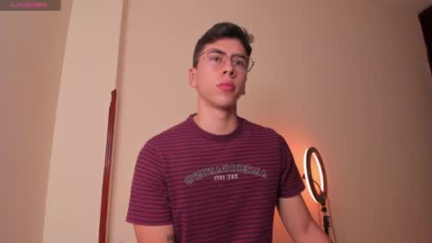 Alex Oconnor online show from 02-03-25, 01:19