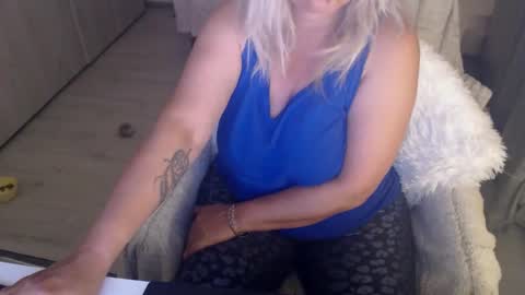 Jhoa online show from 05-12-26, 07:00
