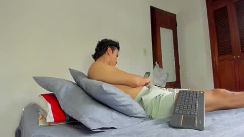 Alexxander Hall online show from 12-13-25, 07:53