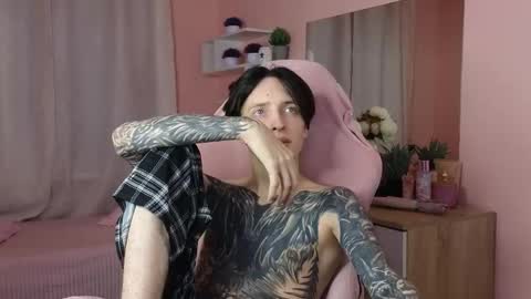 Alex online show from 11-02-25, 12:40