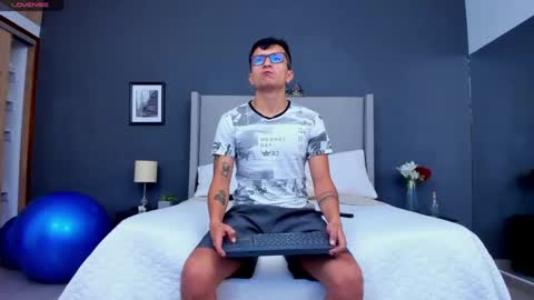 Alexo Rossie online show from 02-12-25, 12:33