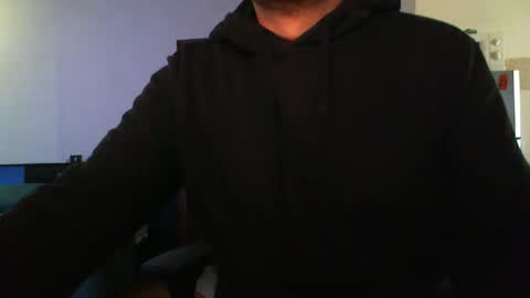 Snapshot of alexxx444704660 chatting on 11-23-25, 10:37 Alexxx1908 online show from 11-23-25, 10:37